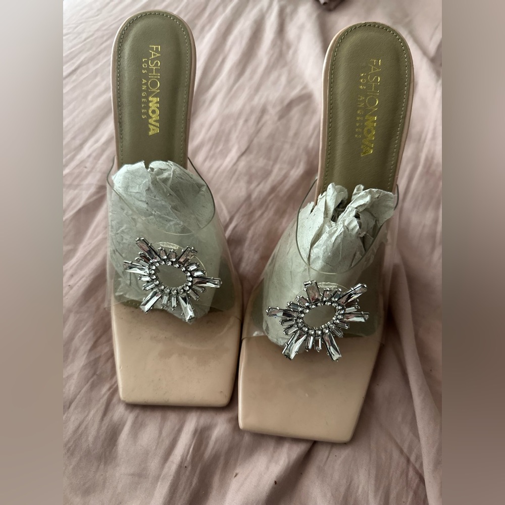 Nude Clear mules
